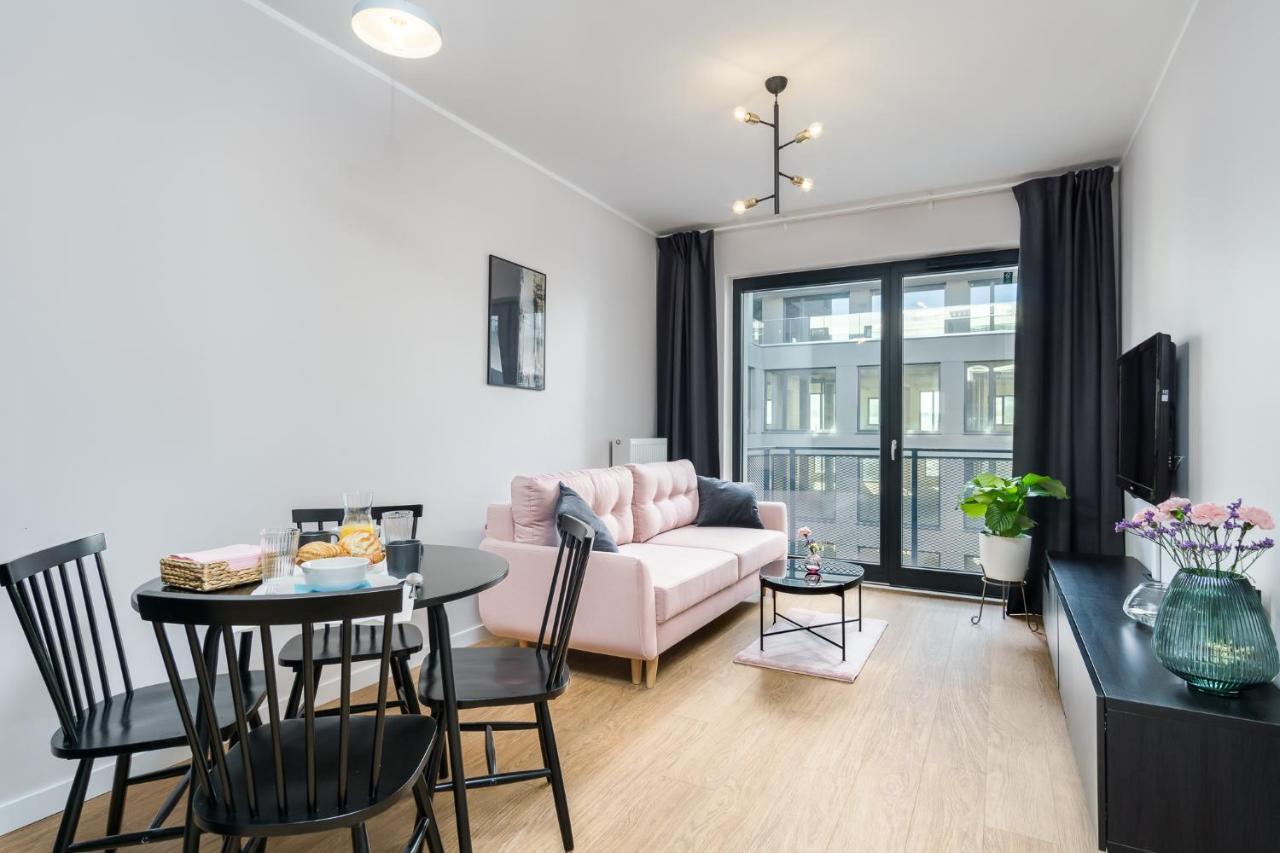 Apartament Male Garbary Poznan Exterior photo