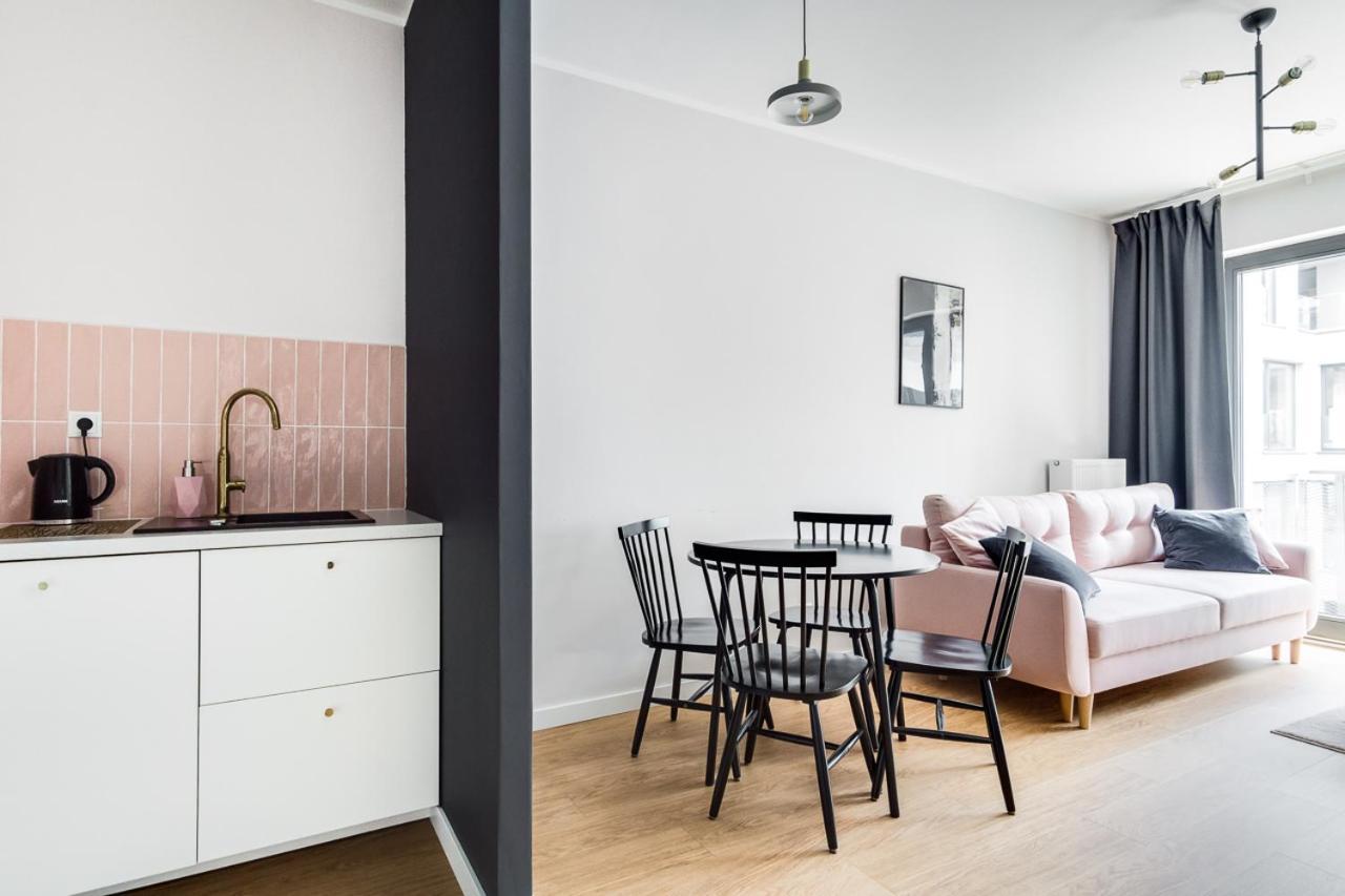 Apartament Male Garbary Poznan Exterior photo